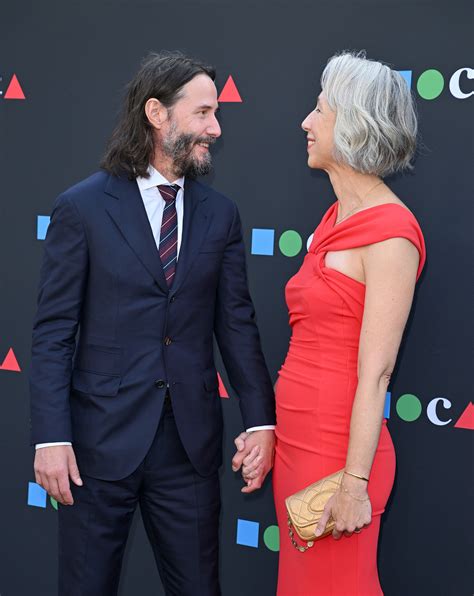 Keanu Reeves, girlfriend Alexandra Grant hit red carpet