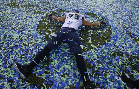 Orange Crushed: Seattle Seahawks Pulp Denver Broncos in Super Bowl ...