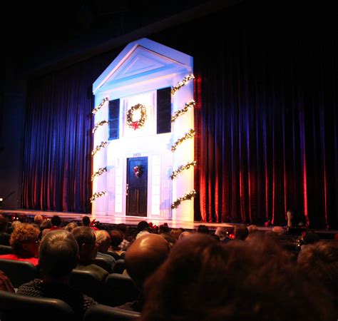 American Music Theatre Christmas Show - See Mom Click