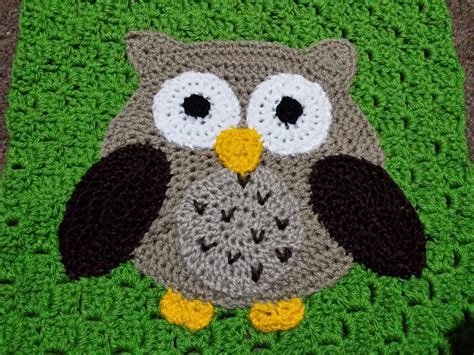 Blooming Lovely: WIP - Crochet - Woodland Blanket - Woodland Owl Applique