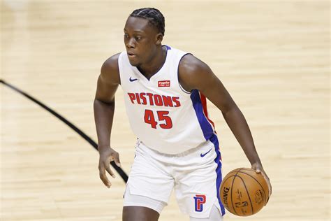 Detroit Pistons: Starting lineup will unleash the youth movement vs. Mavs