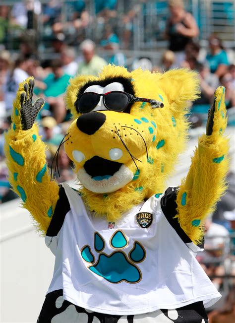 Ebola Reaches Pittsburgh? According To Jacksonville Jaguars Mascot, It ...