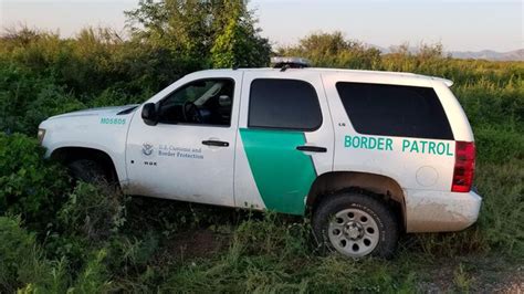 Smugglers caught using fake border patrol vehicle