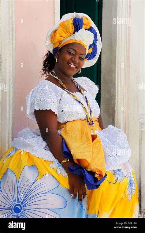 Baiana dress hi-res stock photography and images - Alamy