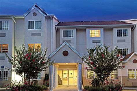 MICROTEL INN & SUITES BY WYNDHAM BROOKSVILLE $77 ($̶8̶8̶) - Updated 2020 Prices & Hotel Reviews ...