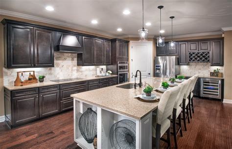 Pulte Homes - Gallery | Home kitchens, Kitchen models, Kitchen