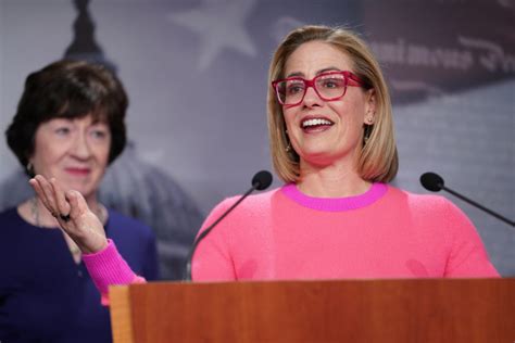 Kyrsten Sinema is now an independent. What does that mean for the ...