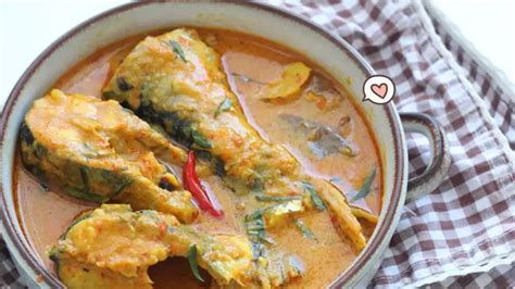 3 Resep Gulai Ikan Patin, Kuahnya Segar Rasa Rempah! Page All | Orami