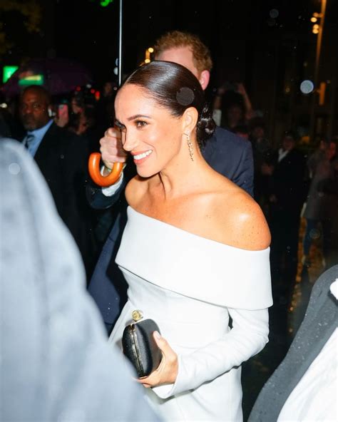 Meghan Markle is glowing in $239 dress as she enjoys birthday dinner ...