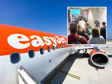 EasyJet cancels over 100 Gatwick flights, stranding at least 15,000 ...