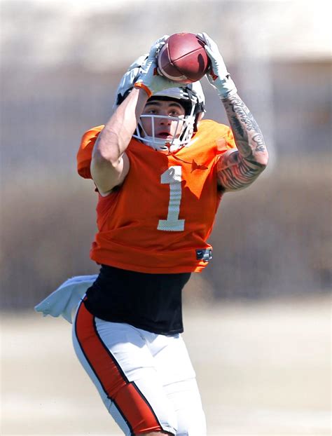 Oklahoma State football's Arland Bruce IV away from team amid Iowa gambling investigation