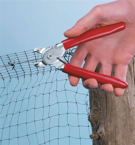 Hog-Ring Pliers & 750 Clips - Lee Valley Tools