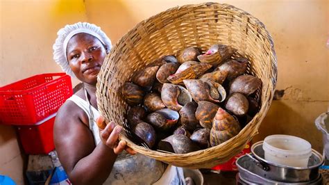 The Ultimate GHANA STREET FOOD TOUR - Jamestown WEST AFRICAN FOOD in Accra, Ghana! - La Vie Zine