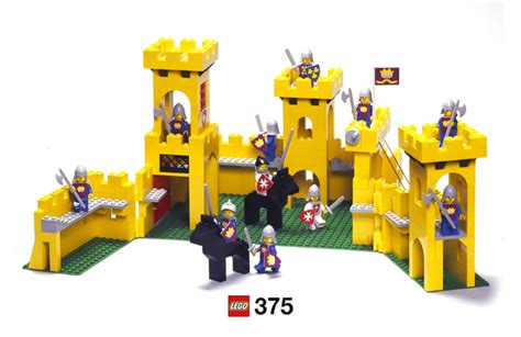 375 Castle: The Yellow Castle of Legoland | Toy Tales