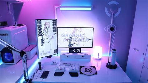 mekurukito's Setup - Futuristic Workstation Setup | Scooget