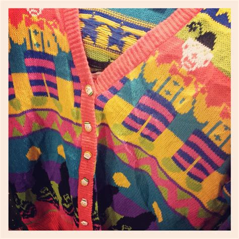 scary clown sweater at Red Light Exchange | Red Light Clothi… | Flickr