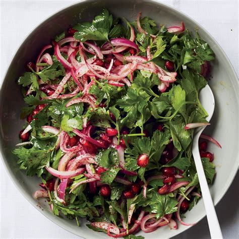 40 Parsley Recipes, from Meaty Dinners to Herbaceous Salads and Sauces | Epicurious