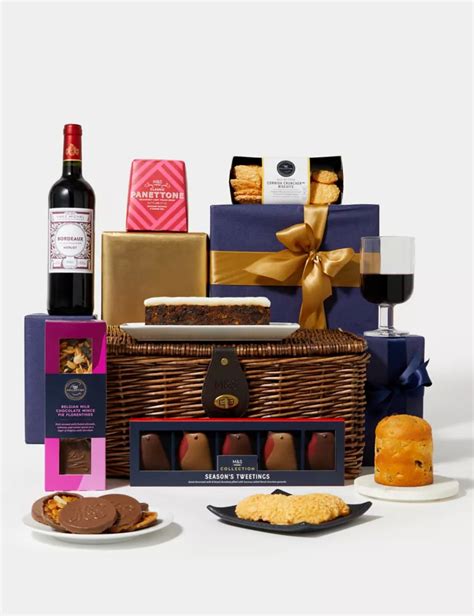 The M&S Collection Christmas Hamper (Delivery from 31st October 2023) | M&S