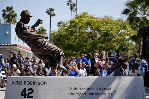 Baseball: Jackie Robinson statue unveiled at Dodger Stadium - The Salt Lake Tribune