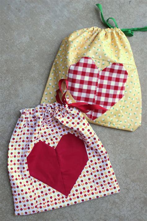 Valentines Day Sewing Projects - Diary of a Quilter - a quilt blog | Bags tutorial, Drawstring ...