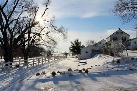 Amish Bed and Breakfast | Beacon Hollow Farm