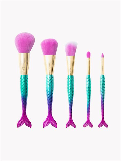 Behold: The Best Cheap Makeup Brush Sets It Cosmetics, Eyeshadow Brushes, Mac Eyeshadow, Best ...