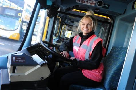 Girl, 18, becomes Britain's youngest double-decker bus driver | Metro News