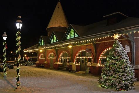 Jim Thorpe Train Station at Christmas Photograph by Desha - Fine Art America