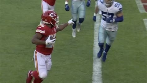 Video: Clyde Edwards-Helaire becomes NFL's latest taunting rule victim