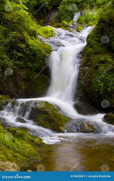 Peaceful Waterfall Scene stock image. Image of river, peaceful - 5662841