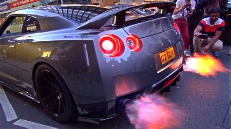 Nissan Gt R R35 Flames