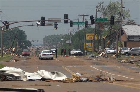 The Original Weather Blog: Tornado Strikes Jackson, MS Area at Late ...