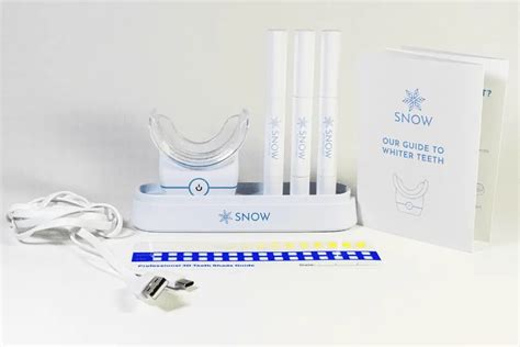 Snow Wireless Teeth Whitening Kit: Should You Get It?