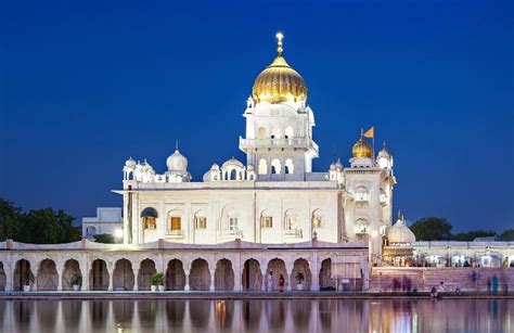 Delhi's Bangla Sahib Gurudwara Has Fed Nearly 3 Lakh People Amid COVID ...