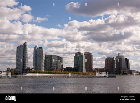 Long Island City skyline, New York Stock Photo - Alamy