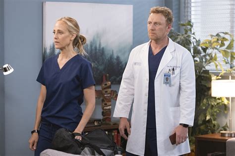 Why Some 'Grey's Anatomy' Fans Think Owen Should Be Forgiven