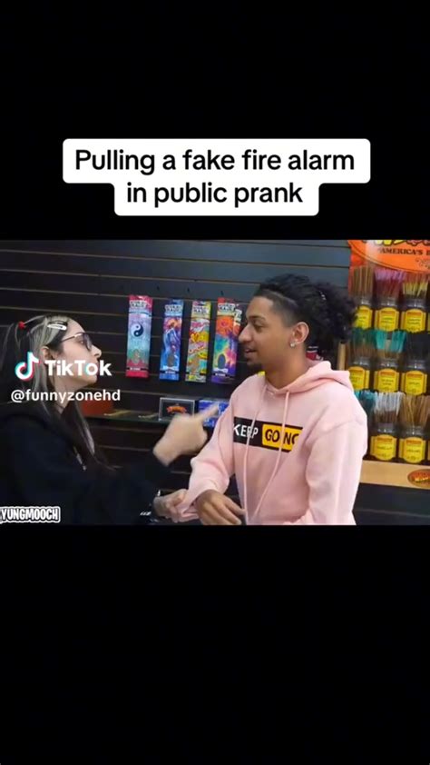 Pulling a fake fire alarm in public prank : r/ImTheMainCharacter