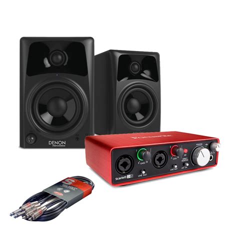 DISC Focusrite Scarlett 2i2 (2nd Gen) Monitor Bundle | Gear4music