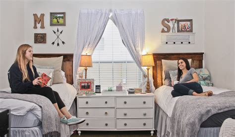 The BEST Luxury Dorms for University of Florida Students