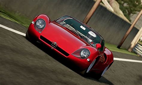 Revisiting the 1967 Alfa Romeo Tipo 33 ‘Stradale’