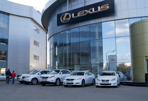 Lexus Sells More Cars Per Dealer Than Anyone Not Named Toyota – Clublexus