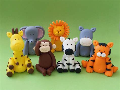 5 Fondant animals cake topper. Safari jungle di SugarDecorByLetty | Animal cake topper, Fondant ...