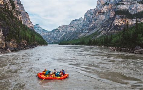 Nahanni River Rafting & Canoeing | Nahanni River Adventures