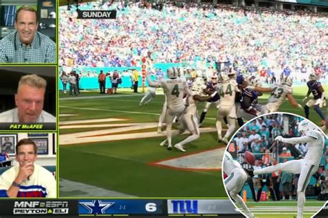 Pat McAfee breaks down Dolphins' 'butt punt': 'Cheeks get clapped'