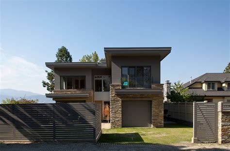 Lakeside Summer Home