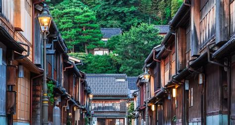 10 Must-Visit Sightseeing Spots in Ishikawa | tsunagu Japan