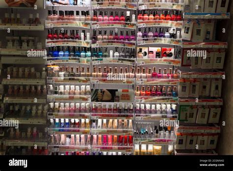 Nail polish store display Stock Photo - Alamy