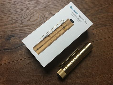 Olight i5T EOS BRASS • Spotter Up