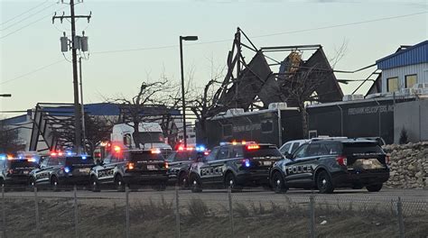 3 Killed, 9 Injured In Hangar Collapse On Grounds Of Boise, Idaho ...