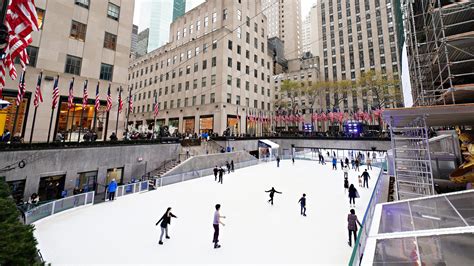 Rockefeller Center ice-skating rink returns; masks required